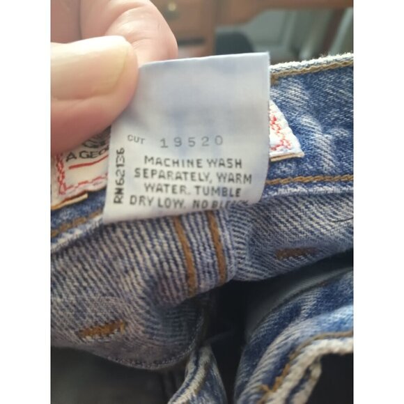 Vintage 80s Size 30 Guess Jeans by George Marciano Straight Leg Jeans 27x32 - Picture 8 of 8